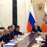 Глава государства: Регионы надо стимулировать развивать свой экономический потенциал