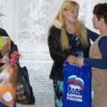 "Единая Россия" поздравила многодетную семью с рождением седьмого ребенка