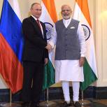 Путин поддерживает создание «дорожной карты» празднования 70-летия отношений России и Индии