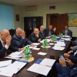 Руководителем фракции "Единая Россия" избран Эдуард Козлов