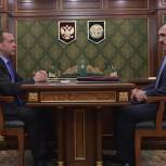 Планы строительства детсадов и школ на Северном Кавказе нужно выполнить, подчеркивает Медведев