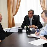 Депутат Госдумы Ирек Зиннуров провёл приём граждан в Дрожжаном