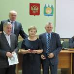 Елене Дорогиной вручена медаль «Общественное признание»