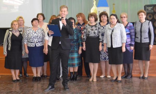 Подслушано палкино. Палкинская средняя школа Псковская область. Учителя Палкинской средней школы. Палкино школа. МКОО Палкинская СШ.