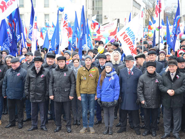 Митинг 4 ноября. Площадь Ленина Пенза демонстрация 4 ноября.