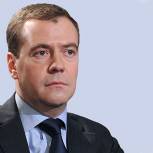 Медведев посетит предприятие по производству космического оборудования