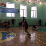 Саратовцы одержали победу на турнире по волейболу в Татищево