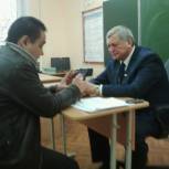Рамиль Хакимов провел прием граждан в уфимской школе