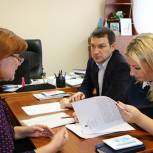 В новосибирскую приемную обратились по личным вопросам 