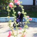 В Башкортостане за заботу о пожилых приемные семьи получат 6200 рублей в месяц