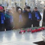 Тувинские партийцы отдали дань уважения Неизвестному Солдату