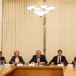 Медведев с Партией подведут итоги осенней сессии Госдумы  20 декабря
