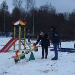 В Зеленограде проверили детские площадки