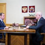 Дмитрий Медведев провел рабочую встречу с губернатором Юрием Бергом 