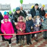 Анатолий Артамонов и Александр Авдеев приняли участие в торжественной церемонии открытия новой школы в Калуге