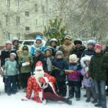 Депутат Олег Турков поздравил юных жителей округа с наступающим Новым годом