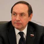 Никонов высказался за проведение слушаний в Госдуме по закону о «Контингенте обучающихся»