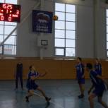 В Аликово стартовал муниципальный этап школьной волейбольной лиги