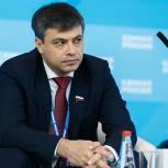 Морозов: Достижения последних лет в сфере здравоохранения стали возможны во многом благодаря работе Партии