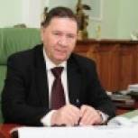  Член Президиума Регионального  политсовета «Единой России», губернатор Курской области поздравляет с Днем студента