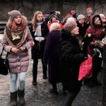 Жители Кировского района почтили память погибших ленинградцев в годы блокады
