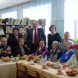 Члены Партии «Единая Россия» поздравили ветеранов-блокадников с 73-ей годовщиной снятия блокады Ленинграда 