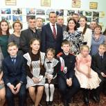 В Год Матери и Отца Глава Чувашии встретился с многодетными семьями Ибресинского района