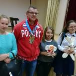 Партийцы провели олимпийский урок для школьников из Троицка