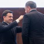 Губернатор Подмосковья наградил Игоря Ходина орденом за заслуги перед областью
