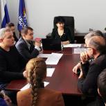 Светлана Солнцева обсудила на встрече реализацию партпроектов в республике  