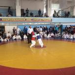 «Молодая Гвардия Единой России» помогла в проведении соревнований по каратэ в Нефтекамске