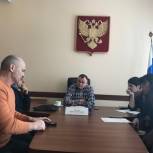 Сергей Сурменев поможет благоустроить двор в центре Саратова 