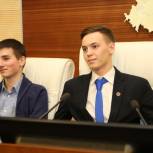 Пермские школьники побывали на экскурсии в краевом Заксобрании