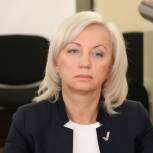 Работники культуры несут людям частицы добра и света, учат понимать и ценить  прекрасное,- Сапрыкина