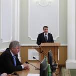 Владислав Фролов представил отчет о работе Рязгордумы за 2016 год