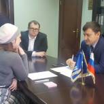 Муравленковские депутаты показали молодежи механизм решения проблем жителей города