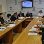 Общественный совет предложил развивать практику приемных семей для пожилых