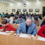 Участник предварительного голосования партии «Единая Россия» написал тест по Великой Отечественной войне