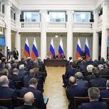 Володин предложил активнее привлекать регионы к обсуждению вопросов экономики и соцполитики