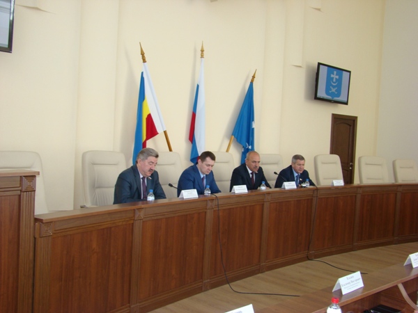 Азовская дума депутаты. Депутаты азовской городской думы. Азовская городская дума. Азовская городская дума. Азовская дума депутаты.