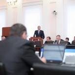 Александр Козловский выразил готовность поддерживать на федеральном уровне инициативы областных депутатов по улучшению жизни старшего поколения 