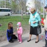 День Победы/ Георгиевские ленточки раздавали партийцы в городах и селах