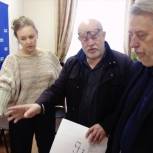 Партийцы Казани подвели итоги 2-го этапа 11 Республиканского конкурса рисунка «Дети рисуют страну»