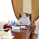 Прием граждан провела депутат краевого Законодательного Собрания Елена Зырянова