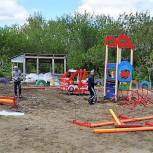 «Единая Россия» поддержала обращение жителей по установке новой детской площадки
