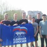 Футбольный матч между первичными отделениями партии "Единая Россия" прошёл в Тепличном микрорайоне Вологды