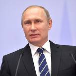 Путин объявил в России Десятилетие детства