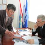 Депутат Госдумы Эрнест Валеев провел прием граждан в Ишиме