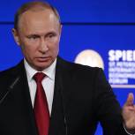 Необходимо добиться в России всеобщей цифровой грамотности, заявил глава государства