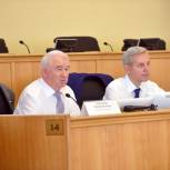 Сергей Корепанов подвел итоги парламентского сезона